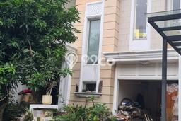 Rumah Luxury Modern Siap Huni di Gading Serpong The Spring Tangerang Rumah Luxury Modern Siap Huni di Gading Serpong The Spring Tangerang