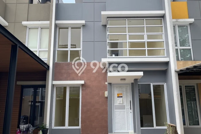 For Sale Hunian Rumah Terawat 3 KT di Gading Serpong, Tangerang For Sale Hunian Rumah Terawat 3 KT di Gading Serpong, Tangerang