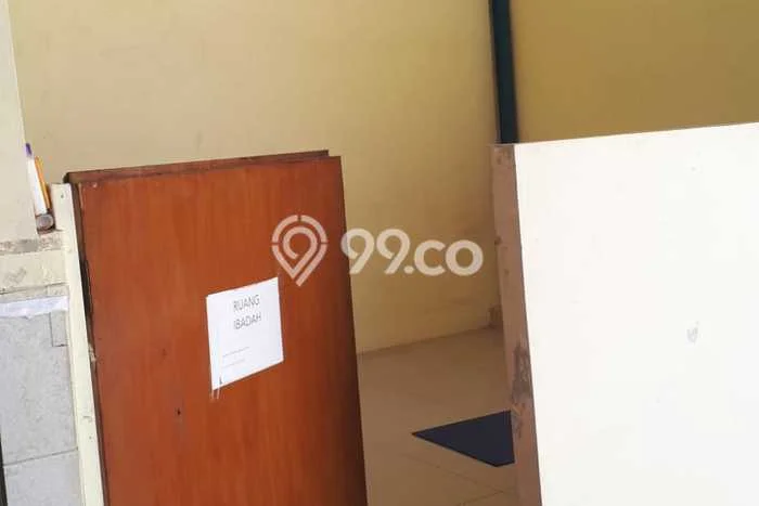 LOKASI BISNIS! Gudang Disewakan di Jati Asih, Luas 450m², Area Strategis LOKASI BISNIS! Gudang Disewakan di Jati Asih, Luas 450m², Area Strategis