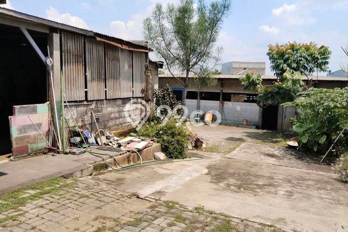 Unit Gudang Dijual di Ciputat Tangerang Selatan Luas Tanah 1500m2, Luas Bangunan 750m2 Unit Gudang Dijual di Ciputat Tangerang Selatan Luas Tanah 1500m2, Luas Bangunan 750m2