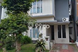 Rumah Luxury Modern Tanpa Renovasi di Bintaro Tangerang Selatan Rumah Luxury Modern Tanpa Renovasi di Bintaro Tangerang Selatan