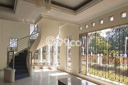 Rumah Siap Huni 4 KT 3 KM di Kelapa Gading, Jakarta Utara Rumah Siap Huni 4 KT 3 KM di Kelapa Gading, Jakarta Utara