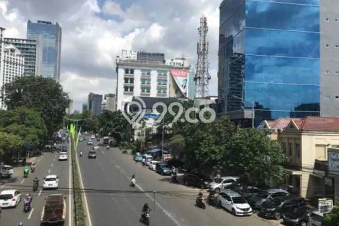 Kantor Dijual di Prime Area Jakarta Pusat Luas 1750m2 Kantor Dijual di Prime Area Jakarta Pusat Luas 1750m2