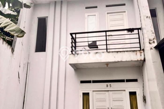 Dijual Rumah 2 Kamar Lokasi Ideal Nyaman dan Strategis di Cipondoh Dijual Rumah 2 Kamar Lokasi Ideal Nyaman dan Strategis di Cipondoh