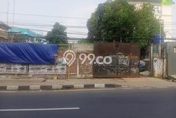 Tanah Dijual Lokasi Strategis di Jakarta Selatan dengan Luas 756m2 Tanah Dijual Lokasi Strategis di Jakarta Selatan dengan Luas 756m2