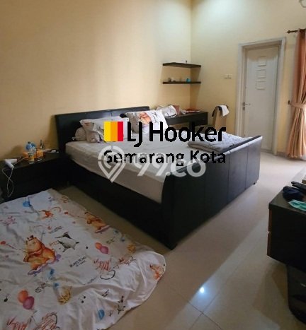 Rumah LT 186m2m² / LB 100m2m² Pemandangan Laut di , Semarang Rumah LT 186m2m² / LB 100m2m² Pemandangan Laut di , Semarang