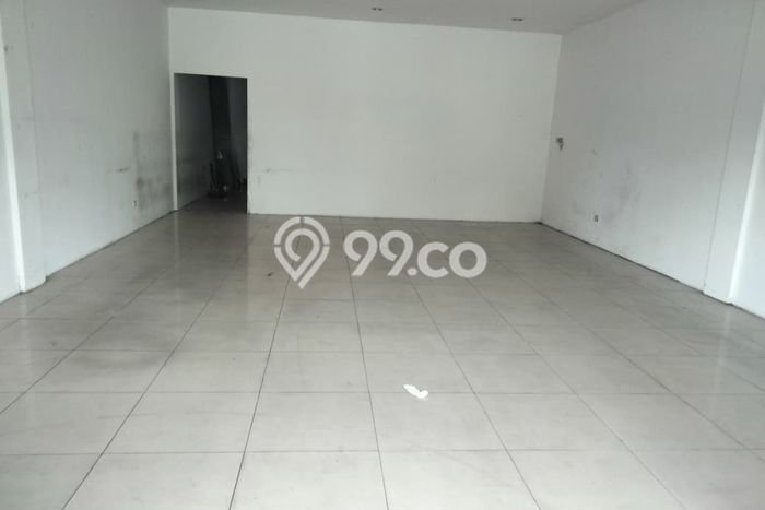 Disewakan Ruko di Kawasan Ramai Condong Catur Luas 270m2 Disewakan Ruko di Kawasan Ramai Condong Catur Luas 270m2