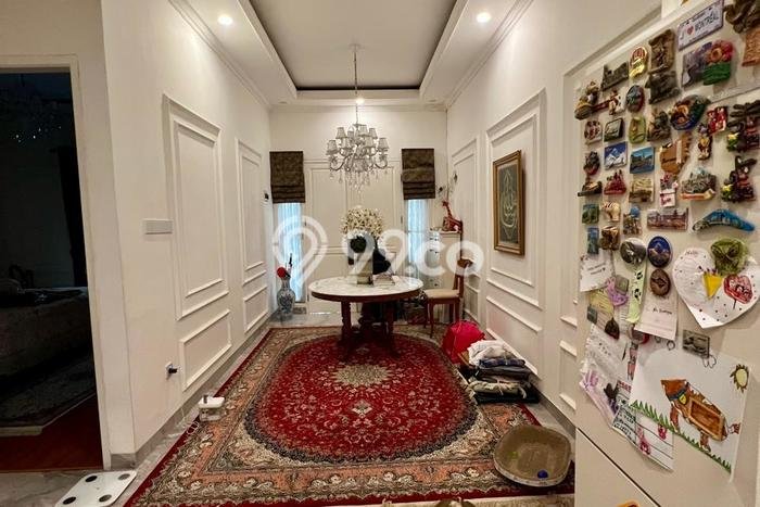 Rumah Modern 2 KT di BSD Nusaloka Tangerang Rumah Modern 2 KT di BSD Nusaloka Tangerang