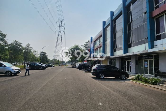 Ruko Bagus Dijual di Suvarna Sutera Tangerang Lokasi Strategis Cocok untuk Kembangkan Bisnis Ruko Bagus Dijual di Suvarna Sutera Tangerang Lokasi Strategis Cocok untuk Kembangkan Bisnis
