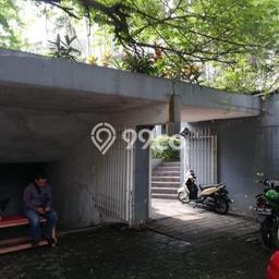 Rumah Mewah LB 1400m2 Siap Huni Desain Elegan di Cipete, Jakarta Selatan Rumah Mewah LB 1400m2 Siap Huni Desain Elegan di Cipete, Jakarta Selatan