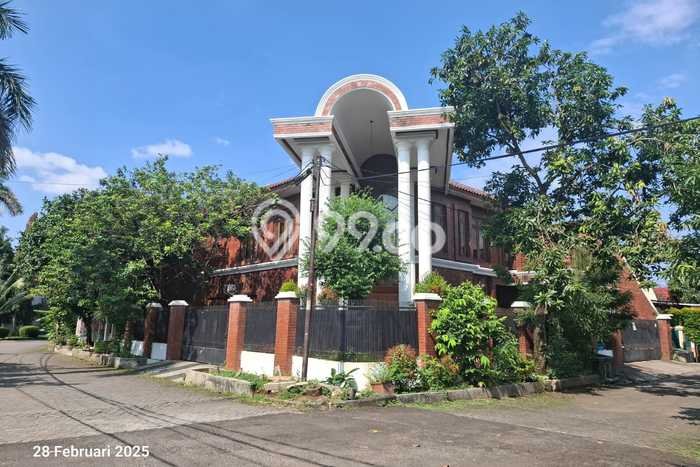 Jual Rumah Bagus Siap Huni LB 548m2 di Larangan, Tangerang Jual Rumah Bagus Siap Huni LB 548m2 di Larangan, Tangerang