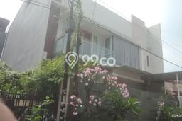 Ready to Use! Luxury House LT 264m2 Desain Elegan di Green Ville Ready to Use! Luxury House LT 264m2 Desain Elegan di Green Ville