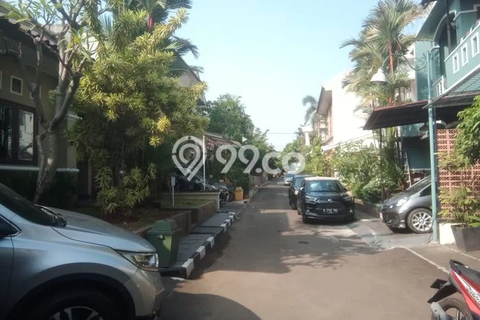 Jual Rumah Strategis Bagus Punya 3 KT di Ciracas Jakarta Timur SHM Jual Rumah Strategis Bagus Punya 3 KT di Ciracas Jakarta Timur SHM