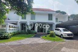 Dijual Rumah Premium dengan Fasilitas Sekitar Lengkap di Cilandak, Jakarta Selatan Dijual Rumah Premium dengan Fasilitas Sekitar Lengkap di Cilandak, Jakarta Selatan