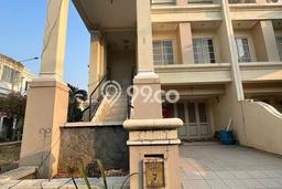 Rumah LT 162m² Dekat Tempat Strategis di Kelapa Gading, Jakarta Utara Rumah LT 162m² Dekat Tempat Strategis di Kelapa Gading, Jakarta Utara