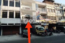 Ruko Dijual di Jakarta Pusat LT 100m2 & LB 90m2 Lokasi Terbaik! Ruko Dijual di Jakarta Pusat LT 100m2 & LB 90m2 Lokasi Terbaik!