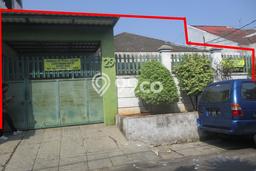 Dijual Rumah Premium dengan Fasilitas Sekitar Komplit di Kebon Jeruk, Jakarta Barat Dijual Rumah Premium dengan Fasilitas Sekitar Komplit di Kebon Jeruk, Jakarta Barat