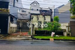 Rumah Luas Asri 4 KT Siap Pakai di Semanan Jakarta Barat Rumah Luas Asri 4 KT Siap Pakai di Semanan Jakarta Barat
