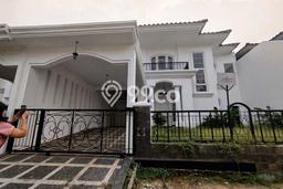 Rumah Strategis area BSD, Tangerang Selatan, LT 240m² LB 360m² - HARGA NEGO! Rumah Strategis area BSD, Tangerang Selatan, LT 240m² LB 360m² - HARGA NEGO!