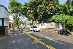 Rumah Elit Modern Tanpa Renovasi di Kemang Jakarta Selatan Rumah Elit Modern Tanpa Renovasi di Kemang Jakarta Selatan