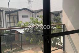 Rumah sewa siap huni 3 Kamar Tidur di Lippo Karawaci, Tangerang Rumah sewa siap huni 3 Kamar Tidur di Lippo Karawaci, Tangerang