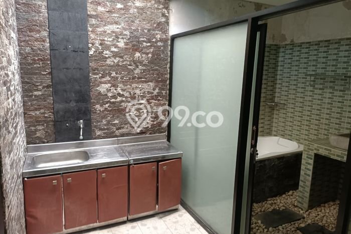 Rumah SUPER MEWAH! area Seminyak, Badung, LT 500m2m² Bangunan 365m2m², HARGA SPESIAL Rumah SUPER MEWAH! area Seminyak, Badung, LT 500m2m² Bangunan 365m2m², HARGA SPESIAL