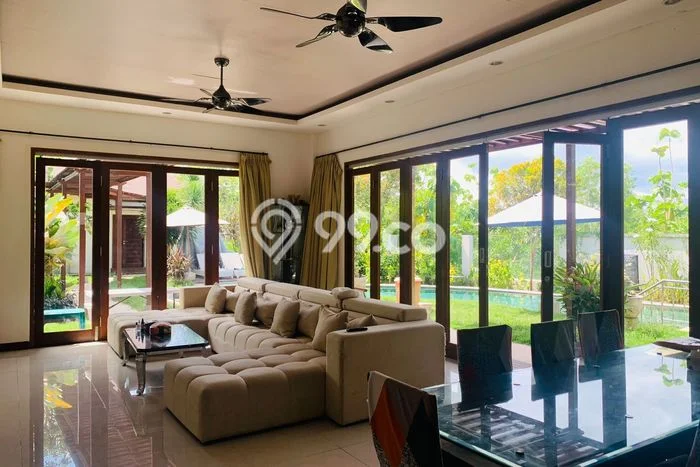 Ready to Use! Luxury House LT 1240m2 Desain Modern di Puri Gading Ready to Use! Luxury House LT 1240m2 Desain Modern di Puri Gading