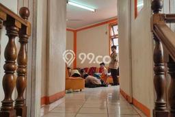 Jual Rumah Luas Elegan Dengan View Cantik di Bintaro, Tangerang Selatan Jual Rumah Luas Elegan Dengan View Cantik di Bintaro, Tangerang Selatan