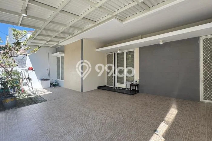 Dijual Rumah Eksklusif 4 KT di Mulyosari, Surabaya Dijual Rumah Eksklusif 4 KT di Mulyosari, Surabaya