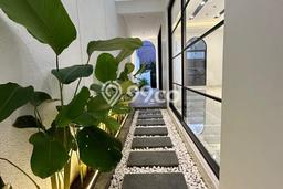 Rumah Mewah Dijual LT 152m2 di Rungkut, Surabaya Rumah Mewah Dijual LT 152m2 di Rungkut, Surabaya