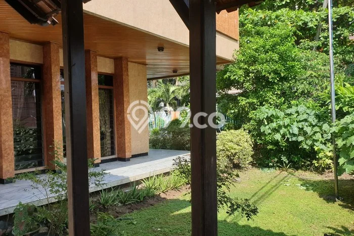 Jual Rumah Luas Megah Dengan View Cantik di Darmo permai, Surabaya Jual Rumah Luas Megah Dengan View Cantik di Darmo permai, Surabaya