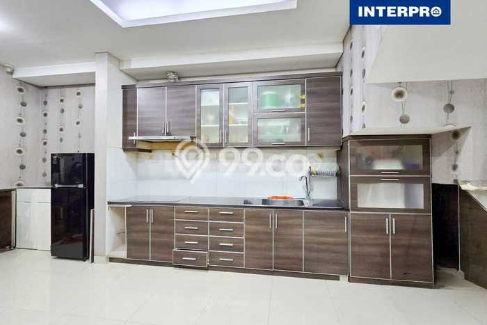 Rumah Eksklusif Dijual LT 108m2 di Kebon Jeruk, Jakarta Barat Rumah Eksklusif Dijual LT 108m2 di Kebon Jeruk, Jakarta Barat