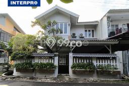 Rumah Elit Modern Tanpa Renovasi di Sunrise Garden Jakarta Barat Rumah Elit Modern Tanpa Renovasi di Sunrise Garden Jakarta Barat