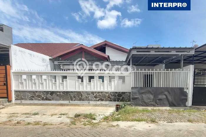 Jual Rumah Luas Megah Dengan View Eksklusif di Taman Surya, Jakarta Barat Jual Rumah Luas Megah Dengan View Eksklusif di Taman Surya, Jakarta Barat