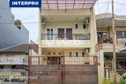 Rumah Minimalis 3 KT di Green garden Jakarta Barat Semi Furnished Rumah Minimalis 3 KT di Green garden Jakarta Barat Semi Furnished
