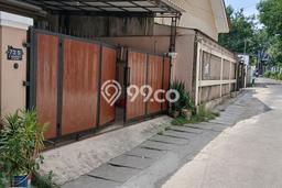 Dijual Rumah 4 Kamar Lokasi Ideal Bagus dan Strategis di Jagakarsa Dijual Rumah 4 Kamar Lokasi Ideal Bagus dan Strategis di Jagakarsa