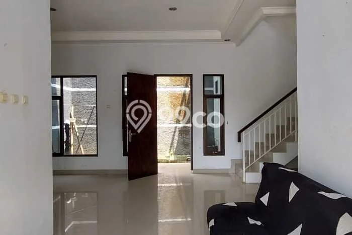 Dijual Cepat Rumah Bagus Siap Huni LB 110m2 di Jagakarsa, Jakarta Selatan Dijual Cepat Rumah Bagus Siap Huni LB 110m2 di Jagakarsa, Jakarta Selatan