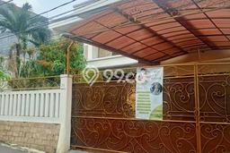 Dijual Rumah Premium dengan Fasilitas Sekitar Komplit di Jagakarsa, Jakarta Selatan Dijual Rumah Premium dengan Fasilitas Sekitar Komplit di Jagakarsa, Jakarta Selatan