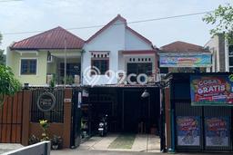 For Sale Rumah 4 Kamar Lokasi Ideal Nyaman dan Strategis di Jagakarsa For Sale Rumah 4 Kamar Lokasi Ideal Nyaman dan Strategis di Jagakarsa