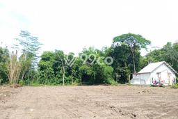Dijual Tanah Kawasan Ngaglik, Luas 291m², Akses Strategis Dijual Tanah Kawasan Ngaglik, Luas 291m², Akses Strategis