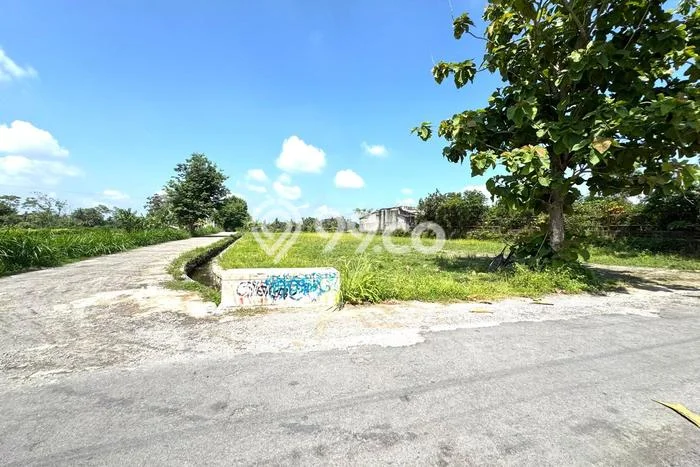 Kavling Tanah untuk Dijual di Kaliurang, Yogyakarta, Luas 300m2 Kavling Tanah untuk Dijual di Kaliurang, Yogyakarta, Luas 300m2