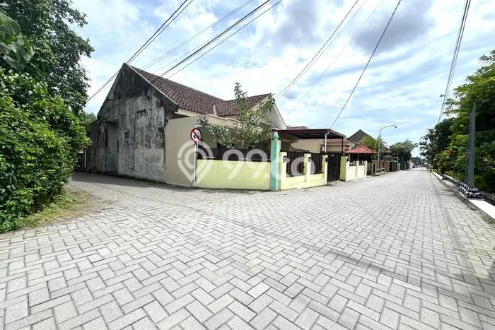 Untuk Dijual Tanah di Yogyakarta, Luas 98m2 SHM Untuk Dijual Tanah di Yogyakarta, Luas 98m2 SHM