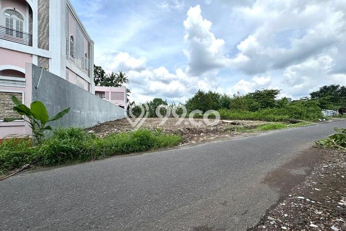 Tanah Dijual Lokasi Strategis di Yogyakarta dengan Luas 150m2 Tanah Dijual Lokasi Strategis di Yogyakarta dengan Luas 150m2