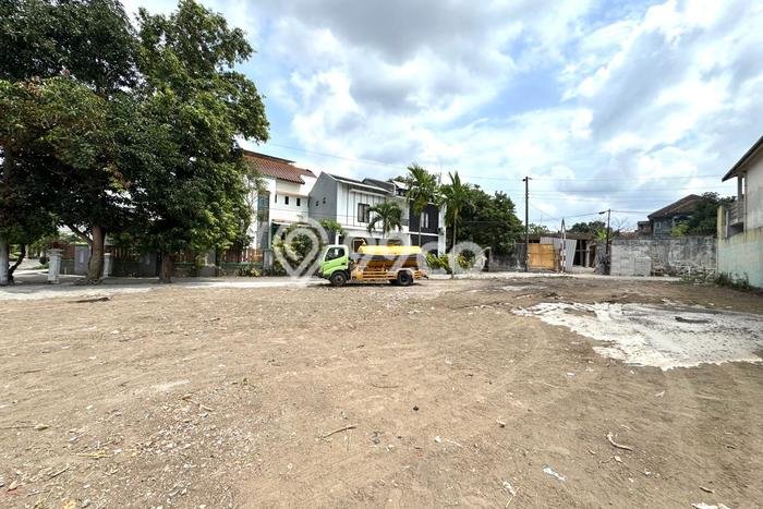 Dijual Tanah Lokasi Sleman, Yogyakarta Seluas 200m2 Dijual Tanah Lokasi Sleman, Yogyakarta Seluas 200m2
