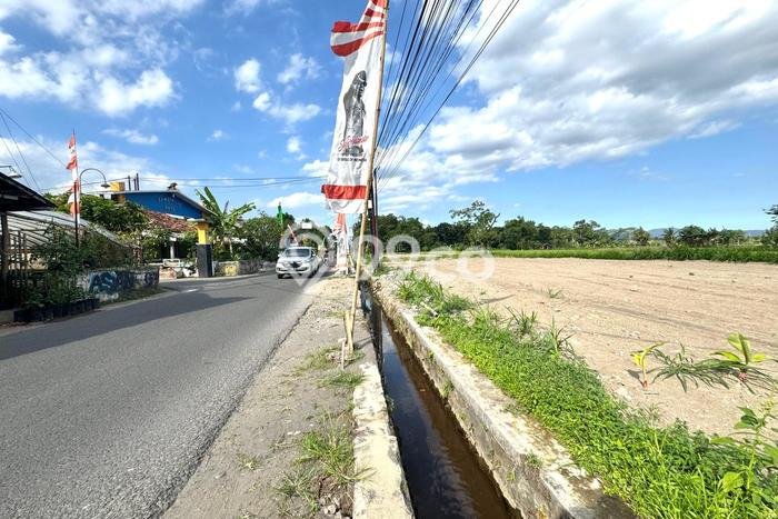 Tanah Strategis Dijual di Sleman Sleman 150m2 Tanah Strategis Dijual di Sleman Sleman 150m2