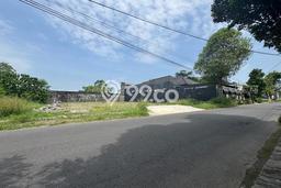 LOKASI STRATEGIS! Tanah di Maguwoharjo, Luas 198m², Lingkungan Asri, Cocok untuk Hunian LOKASI STRATEGIS! Tanah di Maguwoharjo, Luas 198m², Lingkungan Asri, Cocok untuk Hunian