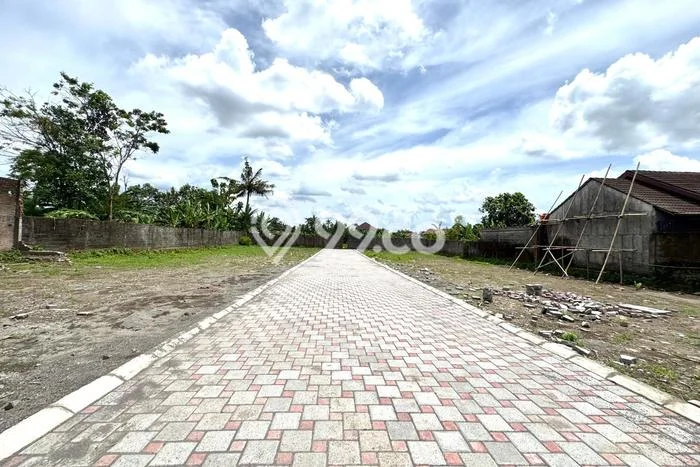 Tanah Dijual Lokasi Strategis di Yogyakarta dengan Luas 120m2 Tanah Dijual Lokasi Strategis di Yogyakarta dengan Luas 120m2