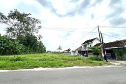 Tanah Investasi Dijual di Yogyakarta Punya Luas 200m2 Tanah Investasi Dijual di Yogyakarta Punya Luas 200m2