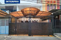Rumah Bagus Unfurnished SHM di Ratu Asia Baru, Jakarta Barat Rumah Bagus Unfurnished SHM di Ratu Asia Baru, Jakarta Barat