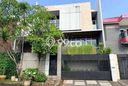 Jual Rumah Luas Megah Dengan View Eksklusif di Permata Buana, Jakarta Barat Jual Rumah Luas Megah Dengan View Eksklusif di Permata Buana, Jakarta Barat